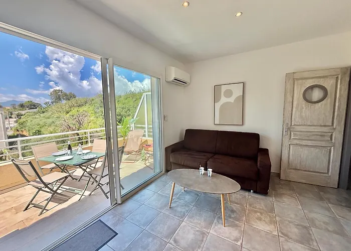 Appartement Altu Mare 2 Pieces Avec Terrasse Agosta Porticcio